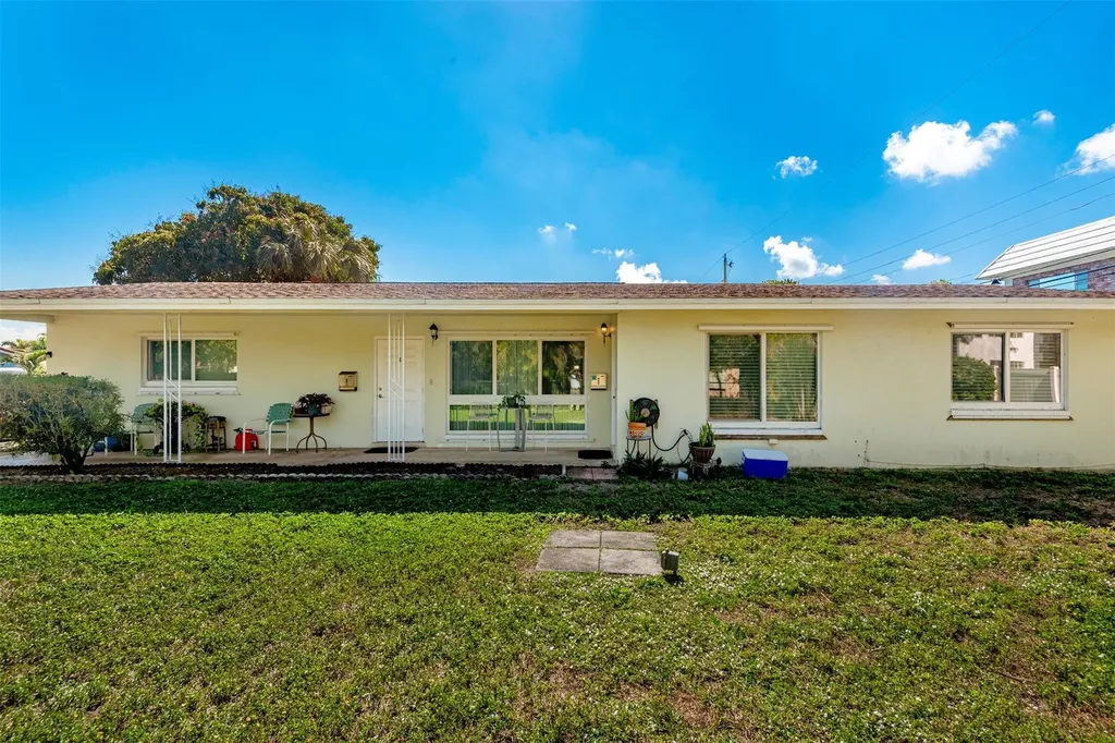 321 SE 1st Avenue Pompano Beach FL 33060
