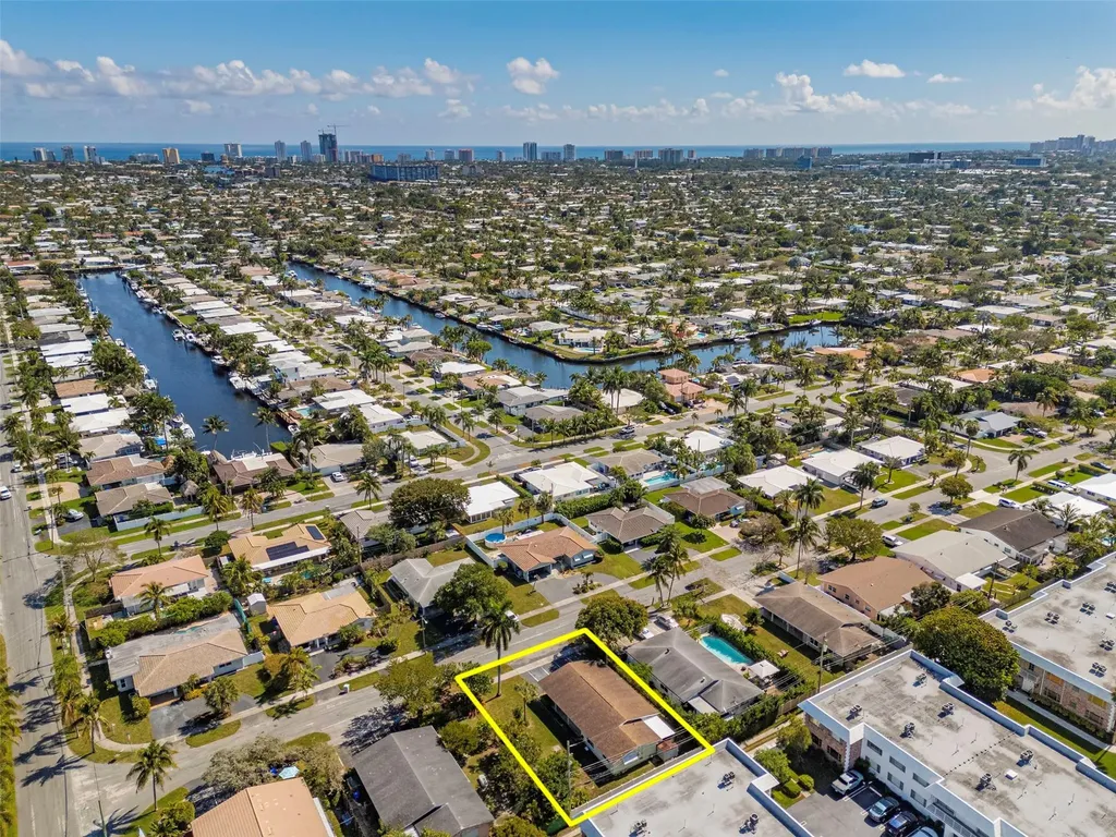 321 SE 1st Avenue Pompano Beach FL 33060