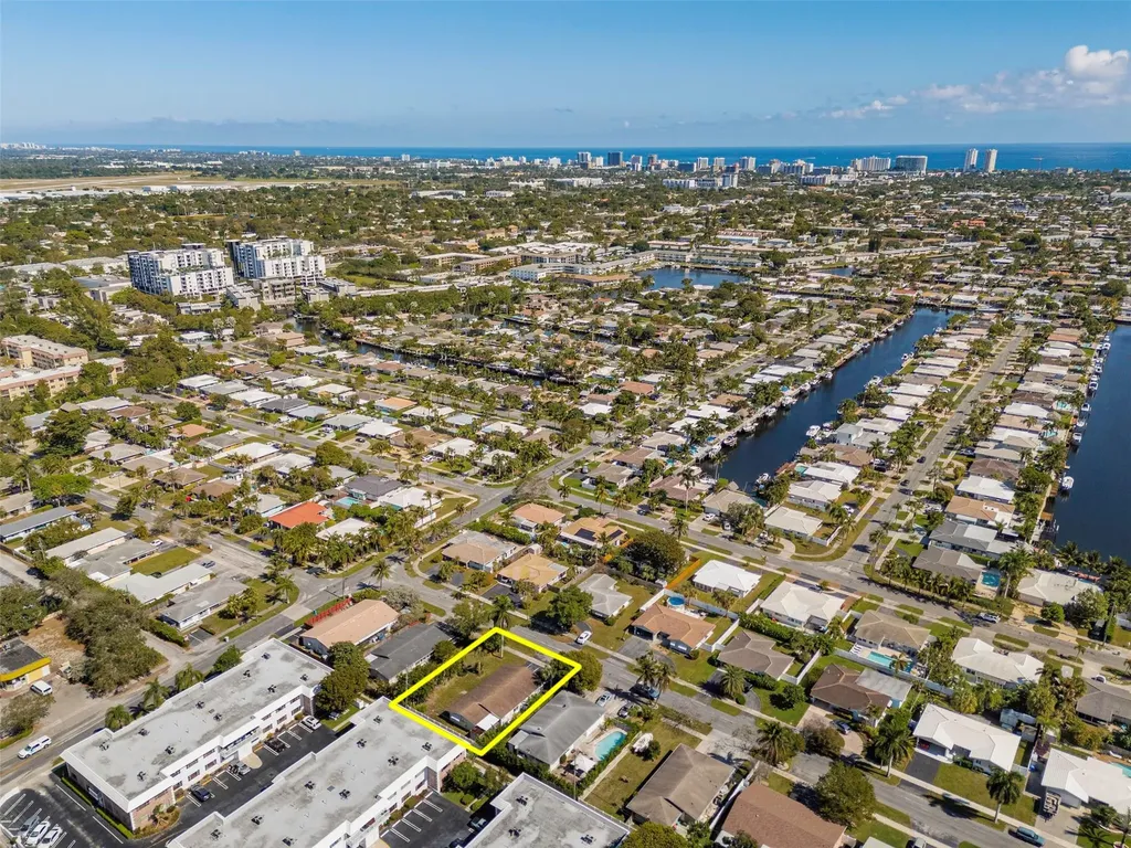 321 SE 1st Avenue Pompano Beach FL 33060