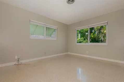 321 SE 1st Avenue Pompano Beach FL 33060