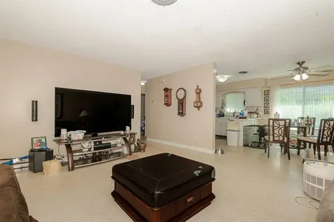 321 SE 1st Avenue Pompano Beach FL 33060