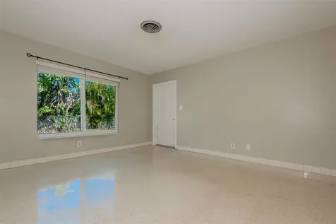 321 SE 1st Avenue Pompano Beach FL 33060