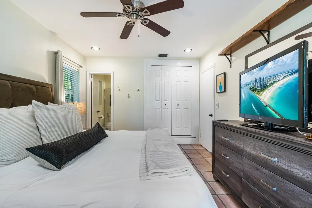 400 45th Street West Palm Beach FL 33407