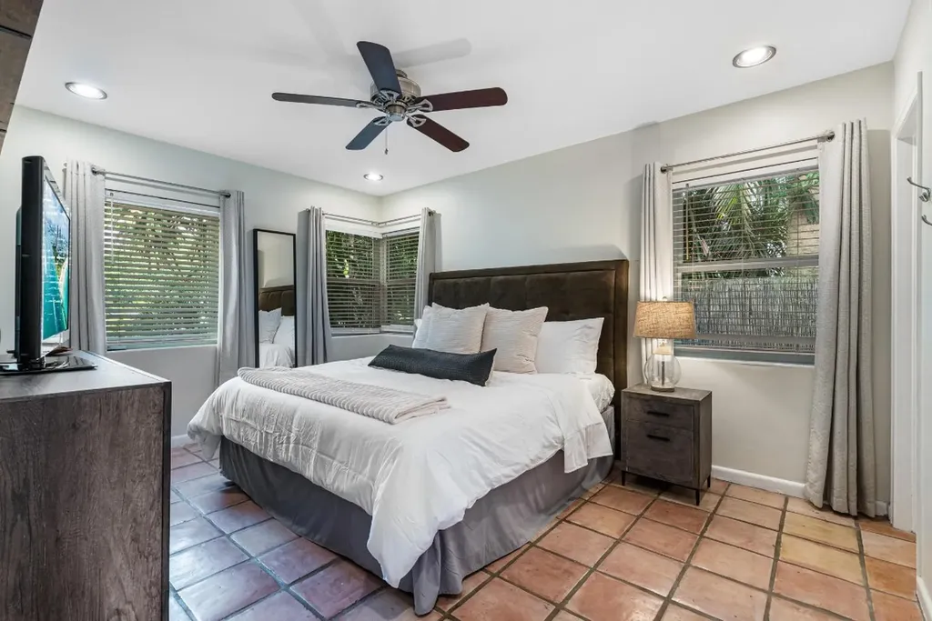 400 45th Street West Palm Beach FL 33407