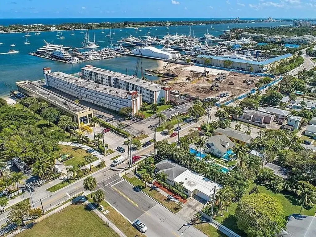 400 45th Street West Palm Beach FL 33407