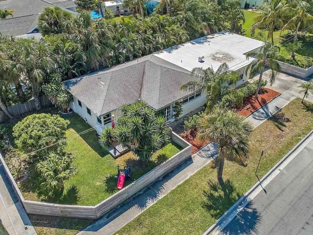 400 45th Street West Palm Beach FL 33407