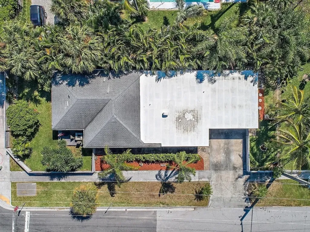 400 45th Street West Palm Beach FL 33407