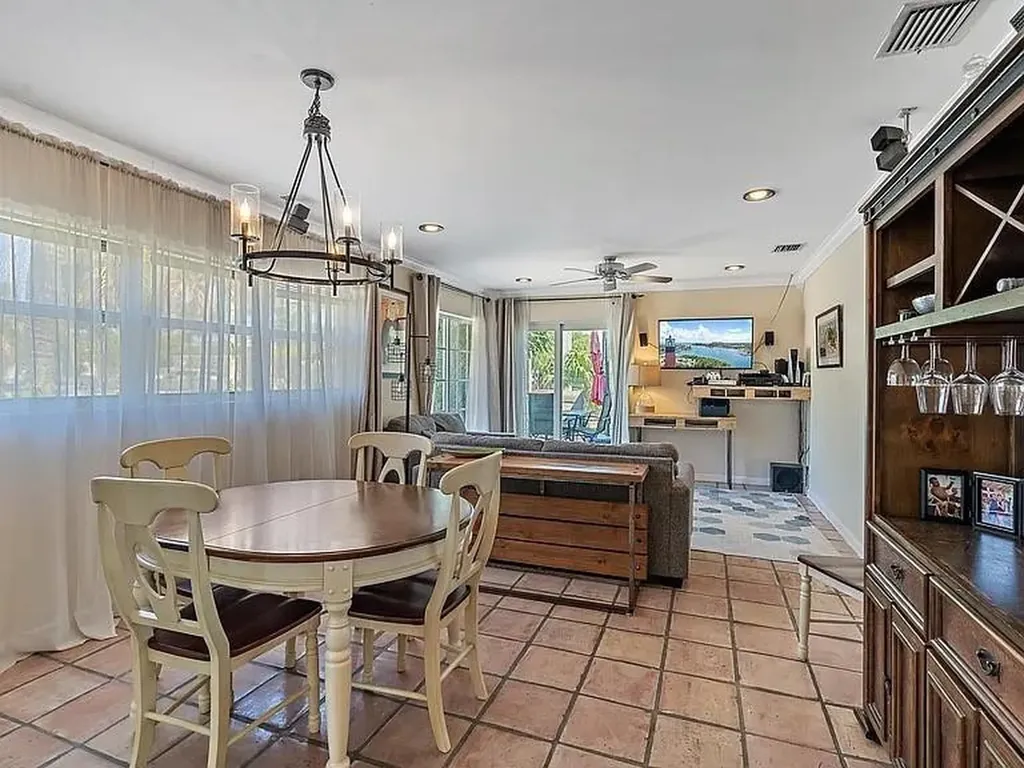 400 45th Street West Palm Beach FL 33407