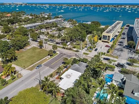 400 45th Street West Palm Beach FL 33407
