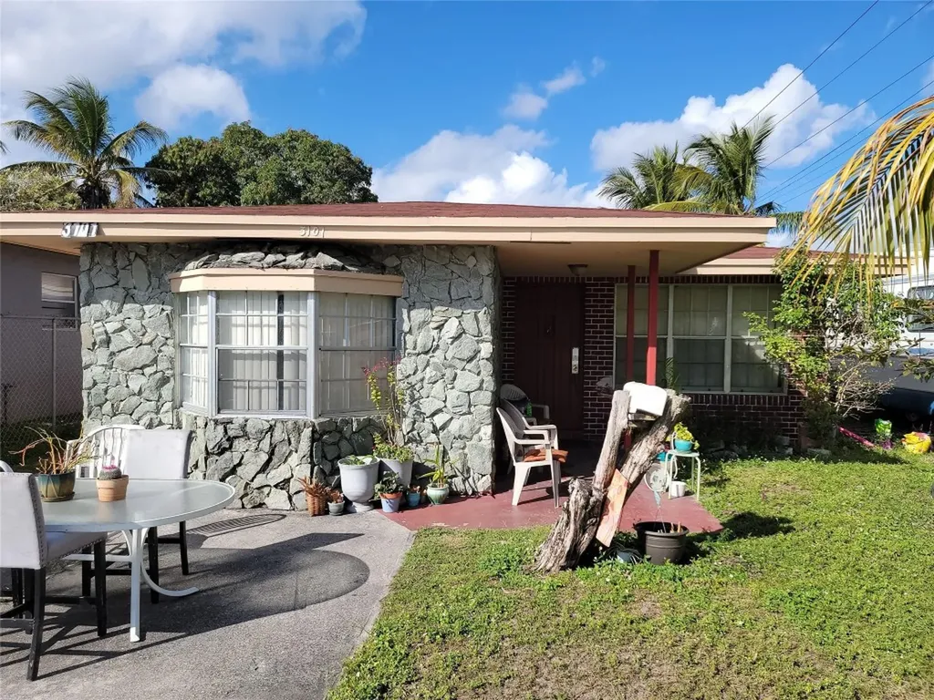 3101 SW 12th Place Fort Lauderdale FL 33312