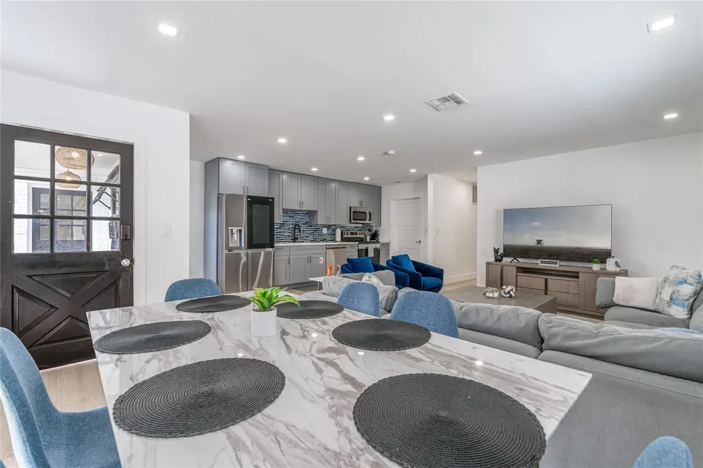 825 SW 14th Street Fort Lauderdale FL 33315