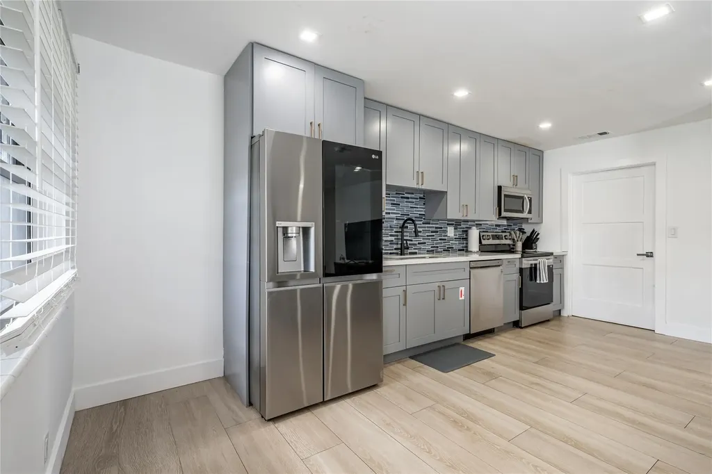 825 SW 14th Street Fort Lauderdale FL 33315
