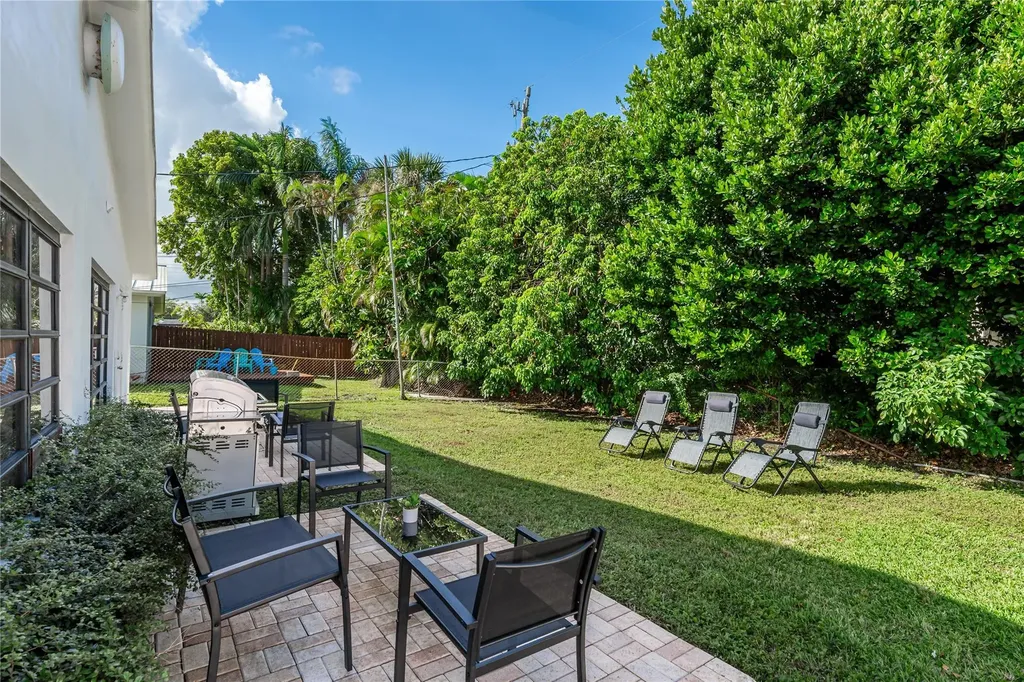 825 SW 14th Street Fort Lauderdale FL 33315