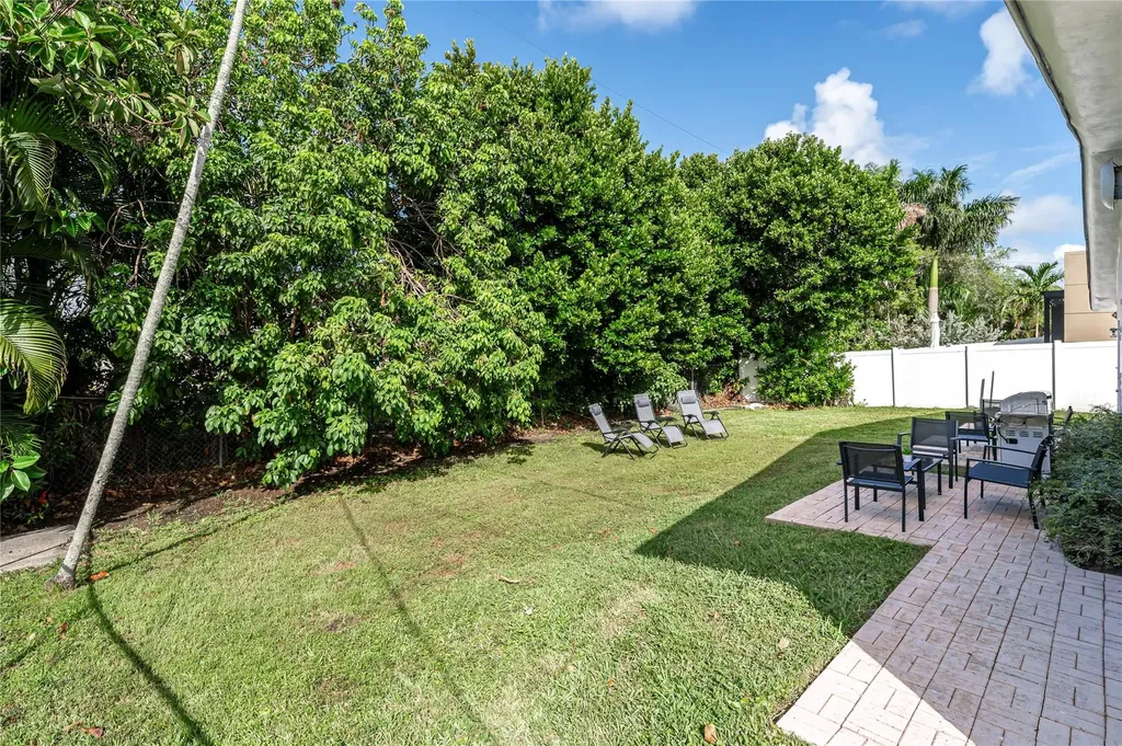 825 SW 14th Street Fort Lauderdale FL 33315