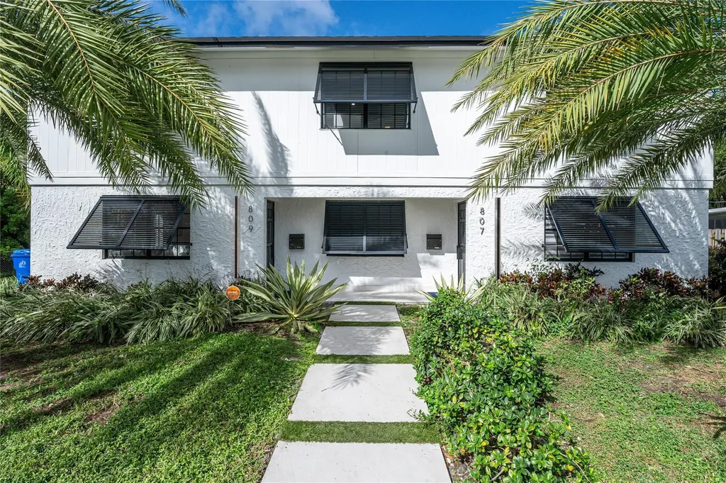 807 SW 14th Court Fort Lauderdale FL 33315