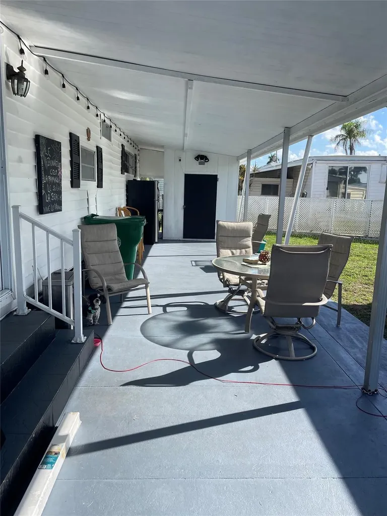 8610 SW 18th Court Davie FL 33324
