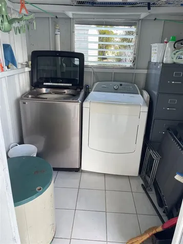 8610 SW 18th Court Davie FL 33324