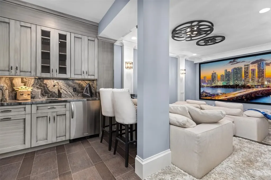 2317 Delmar Place Fort Lauderdale FL 33301