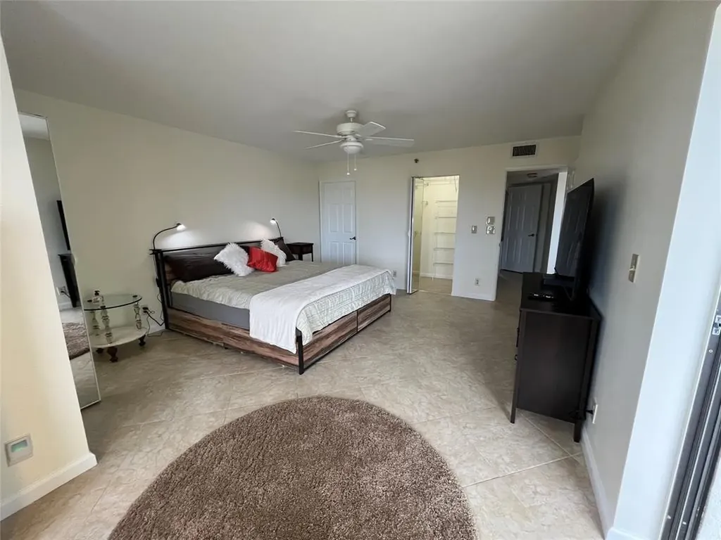 7260 Kinghurst Drive Delray Beach FL 33446