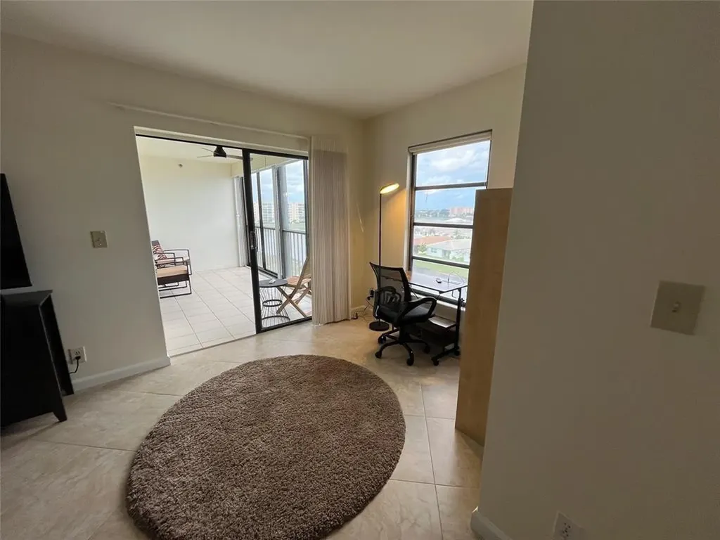 7260 Kinghurst Drive Delray Beach FL 33446