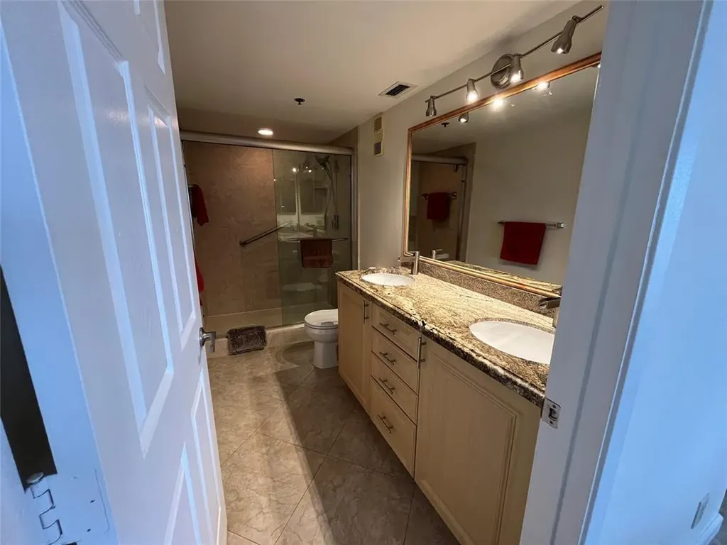 7260 Kinghurst Drive Delray Beach FL 33446
