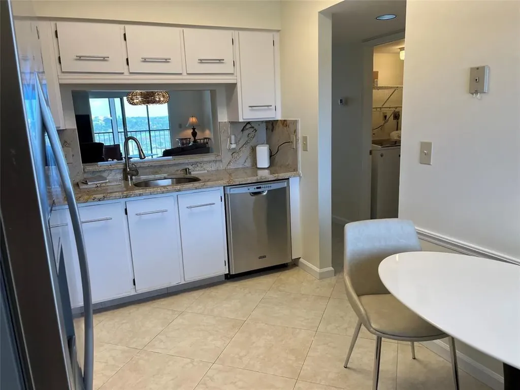 7260 Kinghurst Drive Delray Beach FL 33446