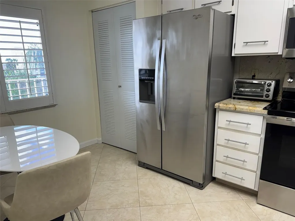 7260 Kinghurst Drive Delray Beach FL 33446