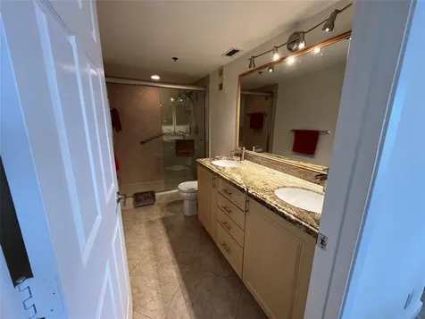 7260 Kinghurst Drive Delray Beach FL 33446