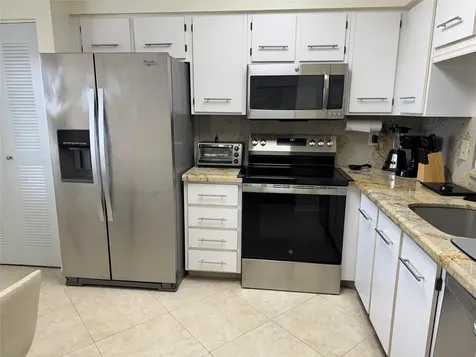 7260 Kinghurst Drive Delray Beach FL 33446