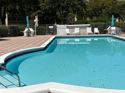 1055 Country Club Drive Margate FL 33063