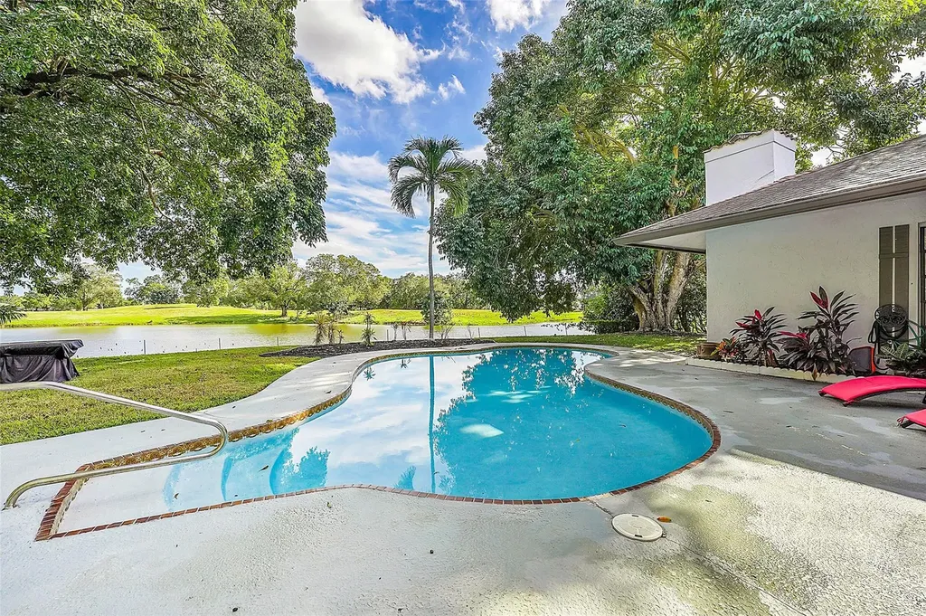 1618 The 12th Fairway Wellington FL 33414