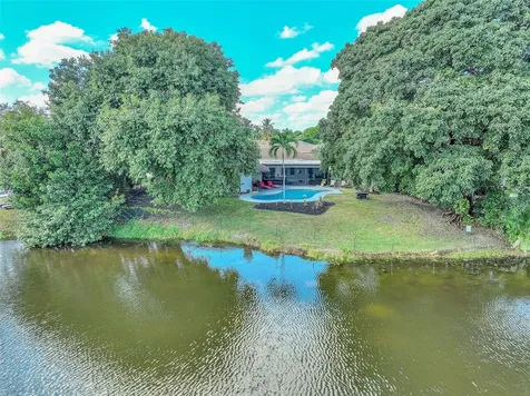 1618 The 12th Fairway Wellington FL 33414