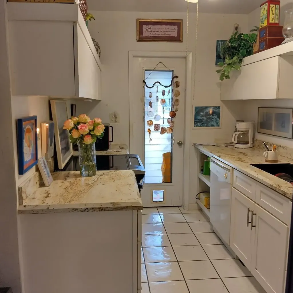 2755 NE 28th Avenue Lighthouse Point FL 33064