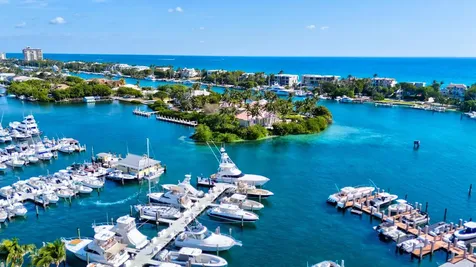 2755 NE 28th Avenue Lighthouse Point FL 33064