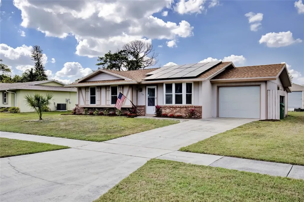 714 SW Ravenswood Lane Port St Lucie FL 34983