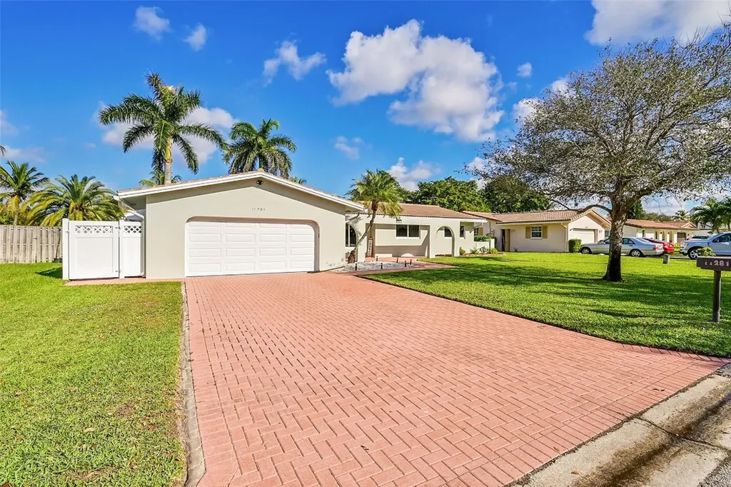 11281 NW 43rd Street Coral Springs FL 33065