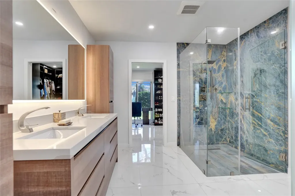 4030 Bayview Drive Fort Lauderdale FL 33308