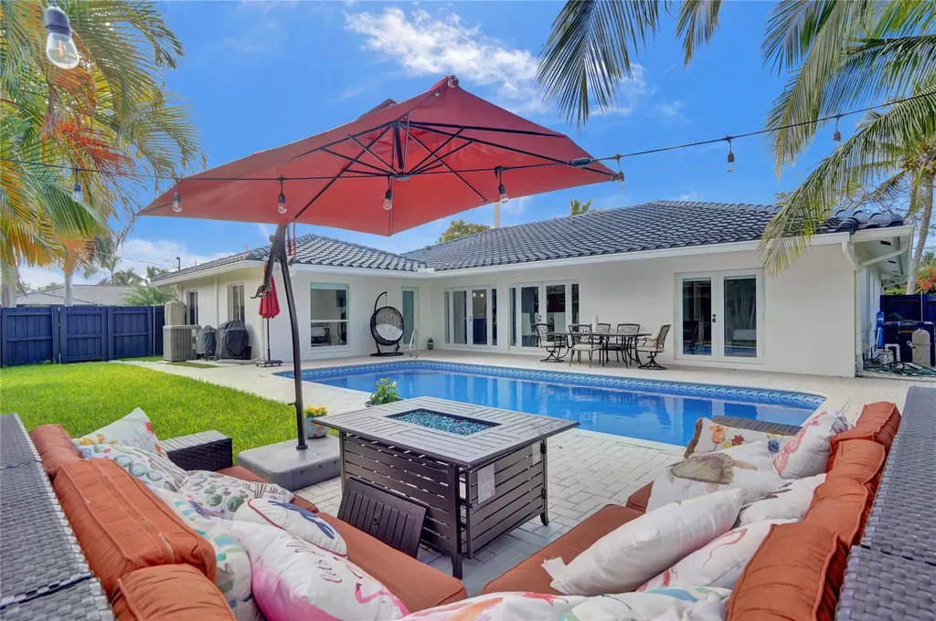 4030 Bayview Drive Fort Lauderdale FL 33308