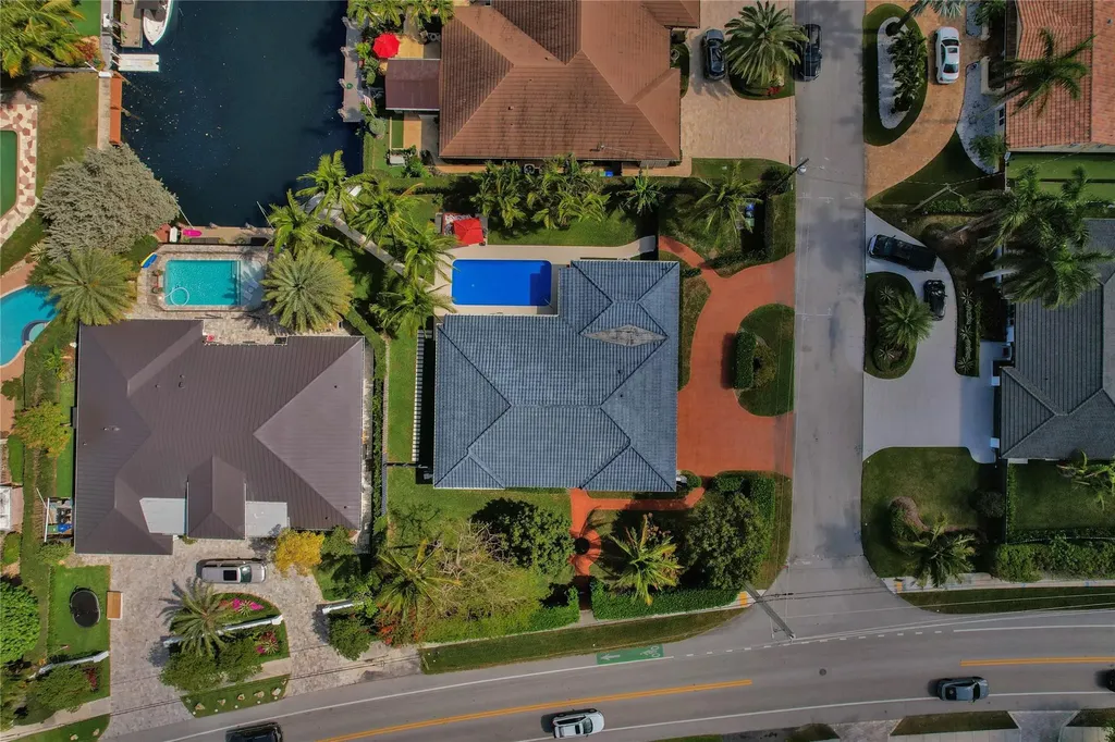 4030 Bayview Drive Fort Lauderdale FL 33308