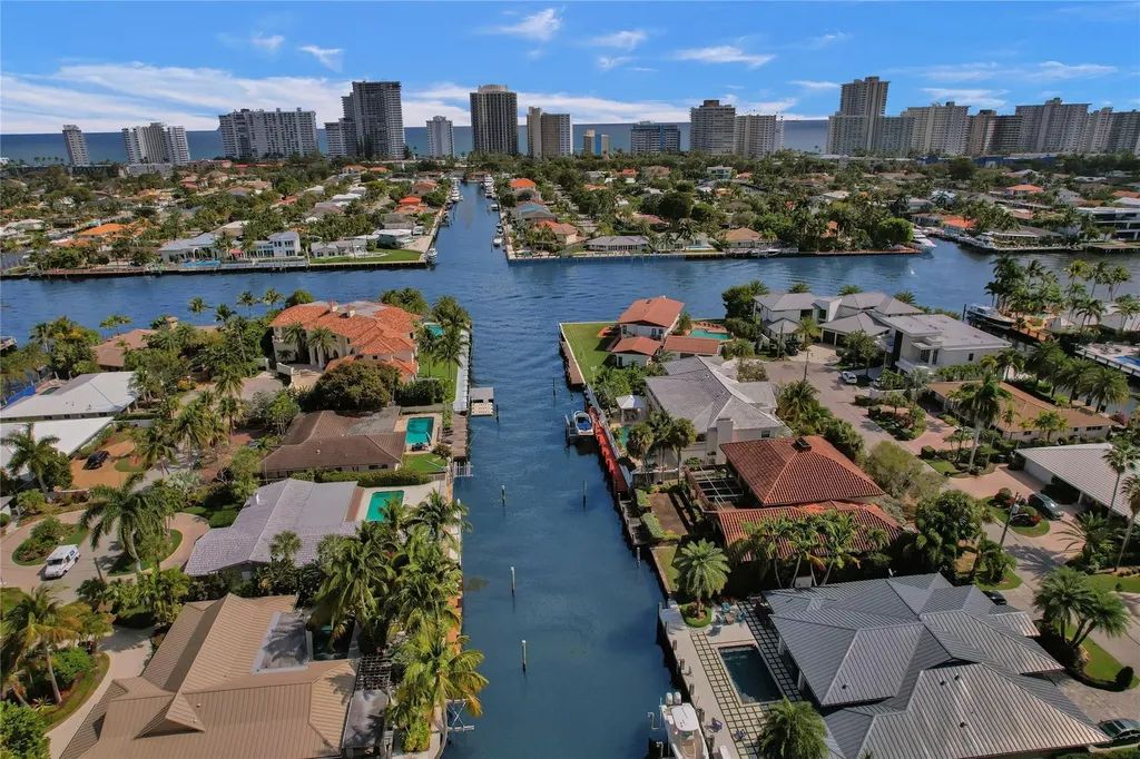 4030 Bayview Drive Fort Lauderdale FL 33308