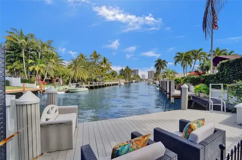4030 Bayview Drive Fort Lauderdale FL 33308