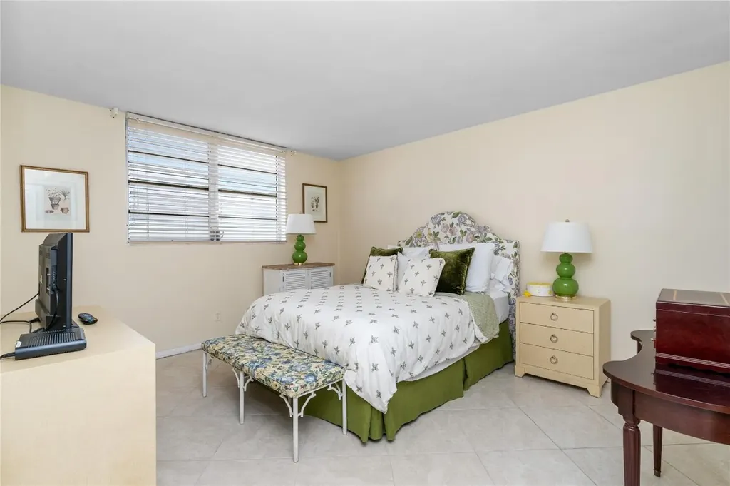 2731 NE 14th Street Causeway Pompano Beach FL 33062