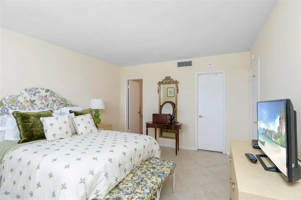 2731 NE 14th Street Causeway Pompano Beach FL 33062