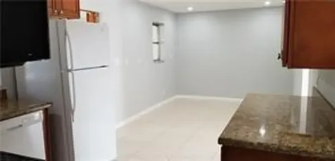 5800 NW 73rd Avenue Tamarac FL 33321