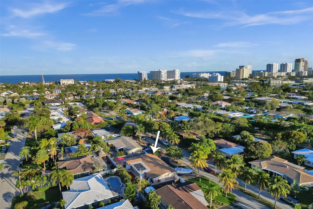 2585 SE 3rd Street Pompano Beach FL 33062