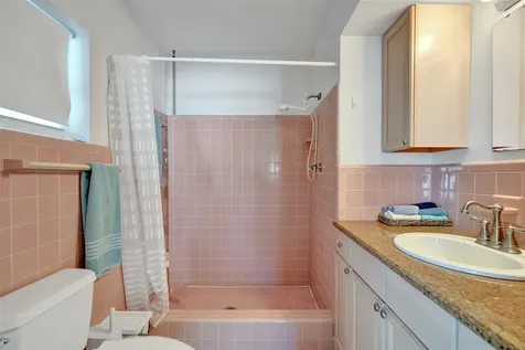 2585 SE 3rd Street Pompano Beach FL 33062