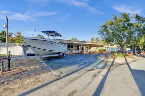 2585 SE 3rd Street Pompano Beach FL 33062