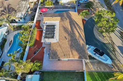 2585 SE 3rd Street Pompano Beach FL 33062
