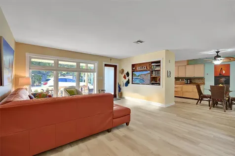 2585 SE 3rd Street Pompano Beach FL 33062