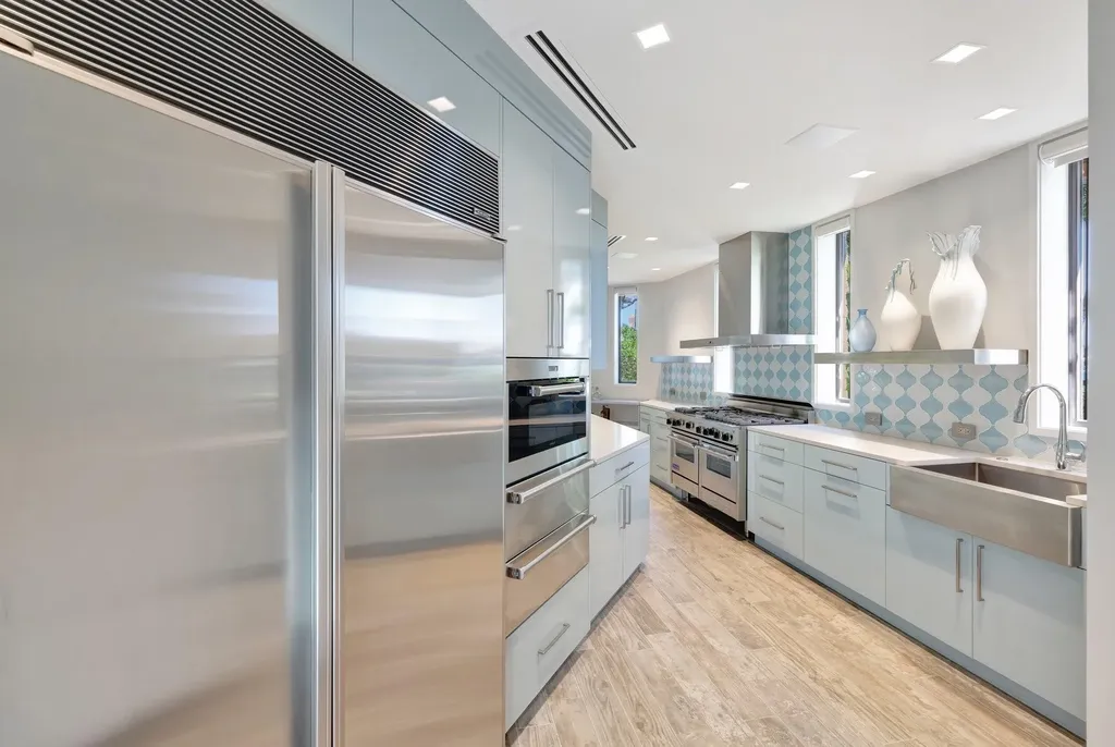 815 Idlewyld Drive Fort Lauderdale FL 33301